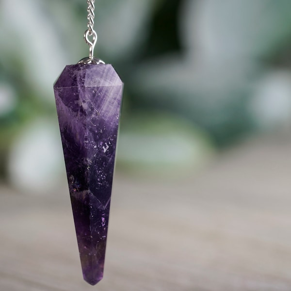 Amethyst Crystal Pendulum - Dowsing Healing