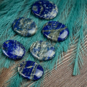 Small Lapis Lazuli Palm Stone