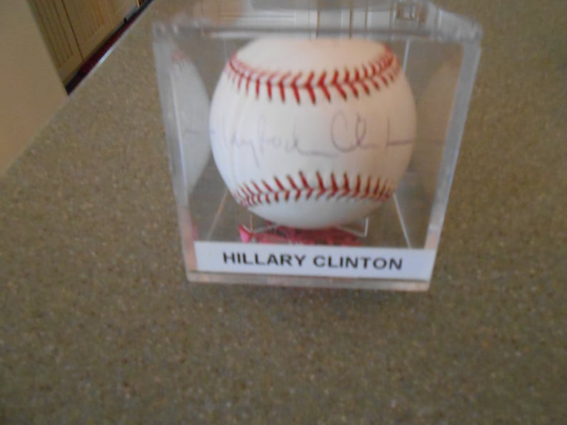 DUAL AUTOGRAPH /"What Happened/" Book SIGNED by both BILL /& HILLARY CLINTON *HOT!*