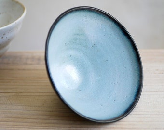 small ceramic bowl, Serving ceramic bowl, elegant bowl, handmade bowl, dessert bowl, Muesli bowl, ice cream bowl, small snacks bowl