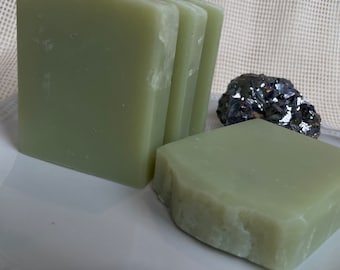 Zero Waste Macha Green Tea Shampoo Bar - Antioxidant  Nutrient-Rich Hair Care