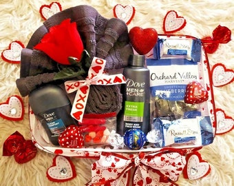 Featured image of post Box Relationship Gift Baskets For Bf - Check out the inspiration after the jump.