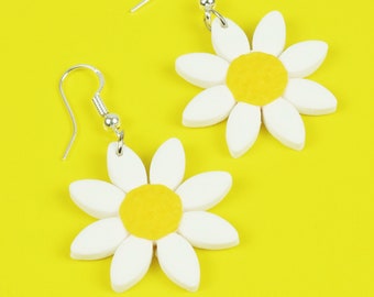 Yellow and White DAISY Flowers HANDMADE Statement Earrings Dangle, Summer Style Gift, UK Gifts For Friends, Her, Mom,Birthday Gift For women