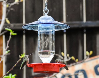 Handmade Hummingbird Feeder, No Drip Bee-Free, Vintage Blue Plate, 16oz
