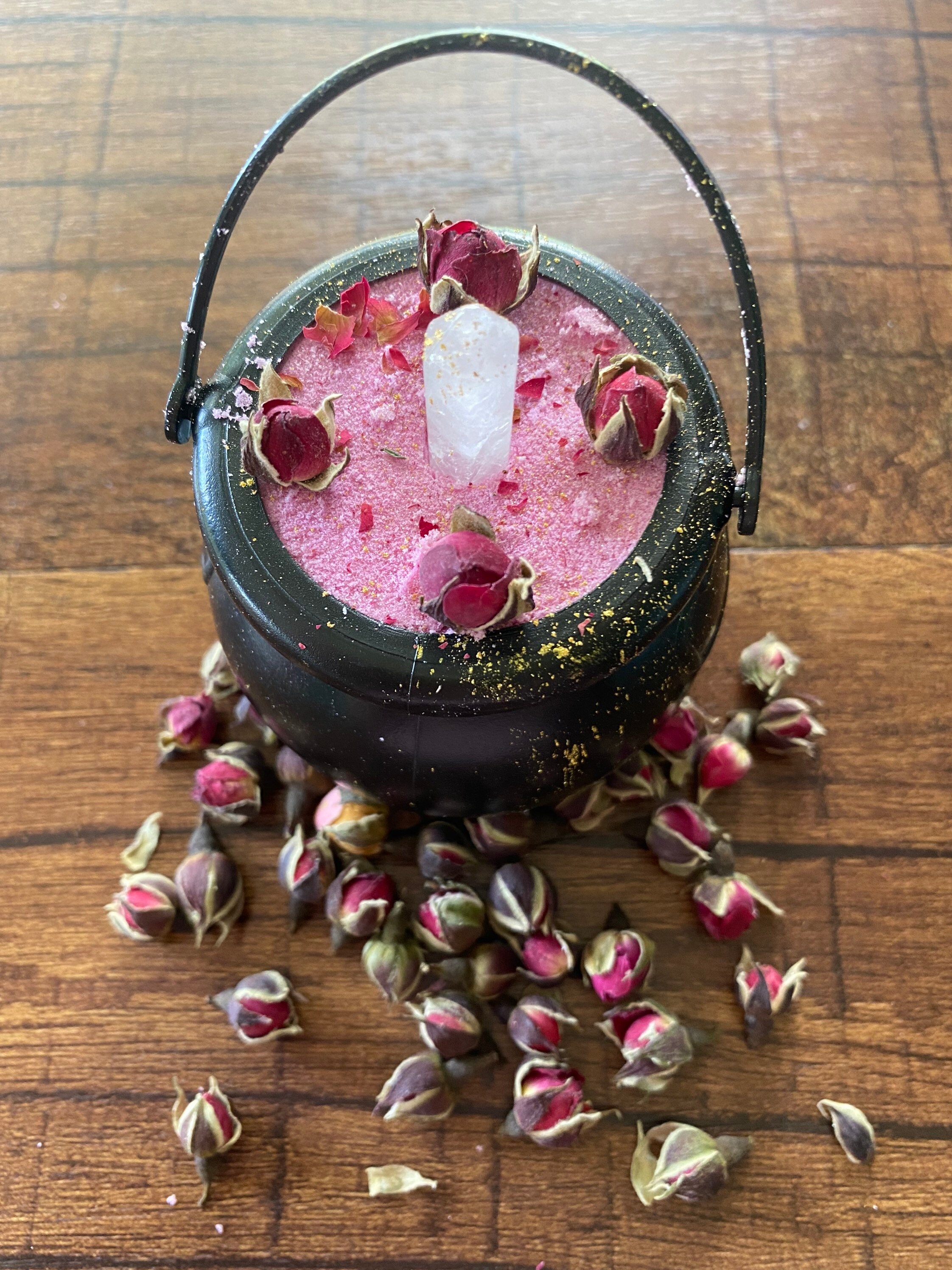 Four of Wands Quartz Bath Bomb