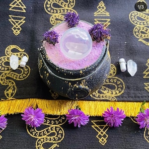 The Oracle Fortune Teller Crystal Ball Bath Bomb | Crystal Ball with Quartz | Psychic Divination Ritual | Rain & White Tea Scented Soak