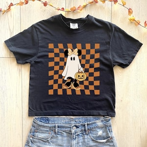 boxy cropped tee comfort colors mouse halloween disney shirt - boxy crop top - disney halloween - checkered mouse ghost boxy shirt pumpkin