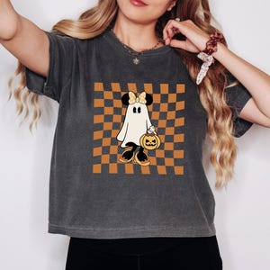 boxy cropped tee comfort colors mouse halloween disney shirt - boxy crop top - disney halloween - checkered mouse ghost boxy shirt pumpkin