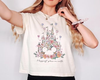 boxy cropped comfort colors mouse friends shirt - mouse and friends - family trip - summer shirts girls best day ever shirt happiest place