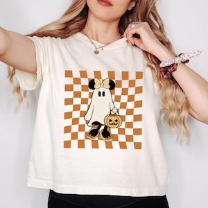 boxy cropped tee comfort colors mouse halloween disney shirt - boxy crop top - disney halloween - checkered mouse ghost boxy shirt pumpkin