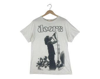 Vintage The Doors, Jim Morrison on Concert ,Psychedelic Rock / Icon/ OG /Grunge / Alternative Music /Alternative Music/ White T shirt Size M