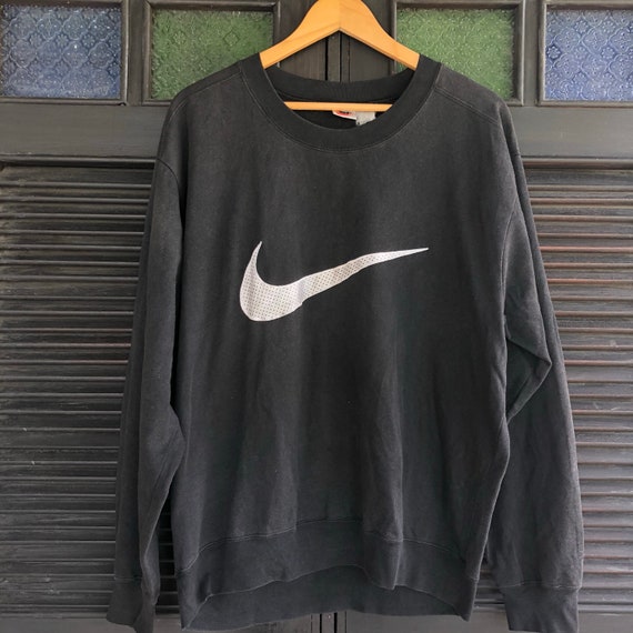 nike swoosh sweatshirt