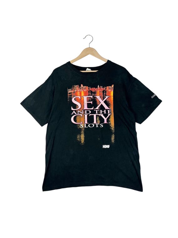その他ブランド / 00S/SEX AND THE CITY/PORT&COMPANY/Tシャツ/XL Vintage Sex and the City Slots T-shirt | HBO Promo Tee | 90s Y2K