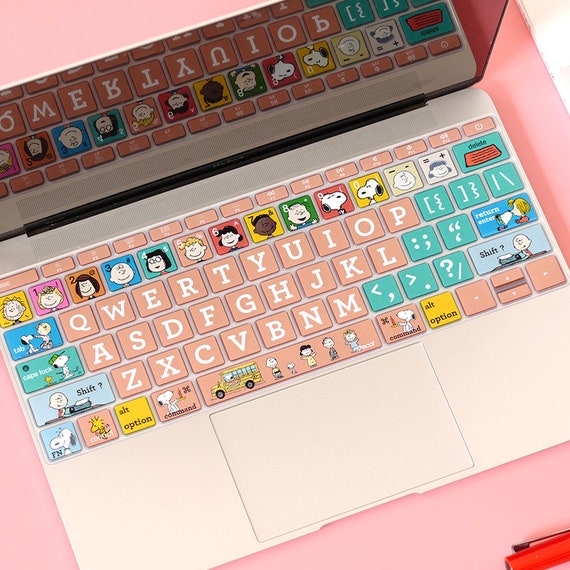 Sticker clavier mignon Snoopy's Family pour MacBook Pro et sticker air pour  ordinateur portable Apple 2022Macbook Pro 2022M2 MacBook Air13 -  France