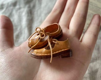 Handgefertigte Gewachste Leder Puppenschuhe: Mittelalter-Stil für Blythe, OB22, OB24, AZS