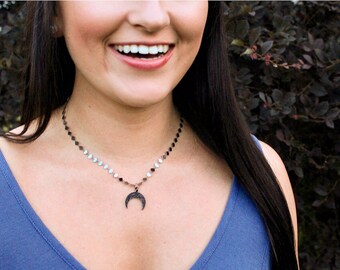 The Blackout Horn Choker