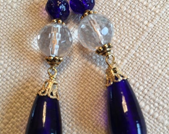 Pendientes vintage de cristal azul cobalto y cristal de roca