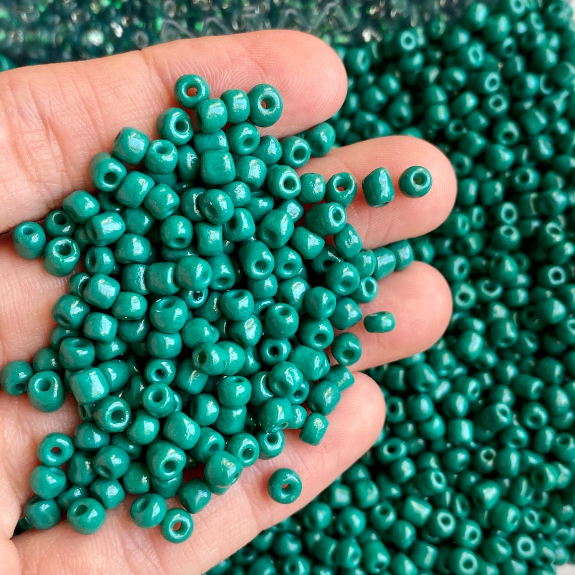 25gr Emerald Green 6/0 Seed Beads Embroidery Glass Beads Etsy