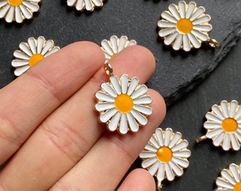 40Pcs Enamel Alloy Daisy Flower Charms Pendant Jewelry Findings DIY Craft Lots 