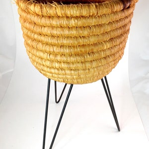 Midcentury modern flower planter