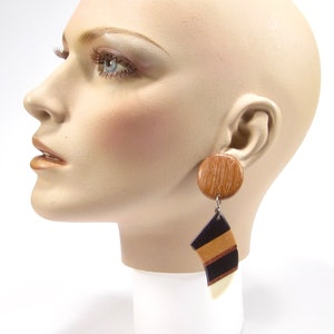 Large ethno clip-on earrings round moon wood earrings brown black white vintage original 80s clip-on earrings retro 8.5 x 2.8 cm