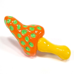 Psy goa handpainted mushroom brooch ca 8x3cm original SoHo Cologne 1994