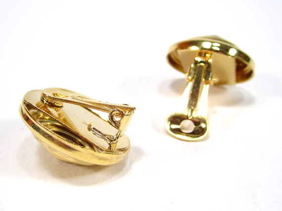 Elegant round gold polished ear clips funky snail… - image 3