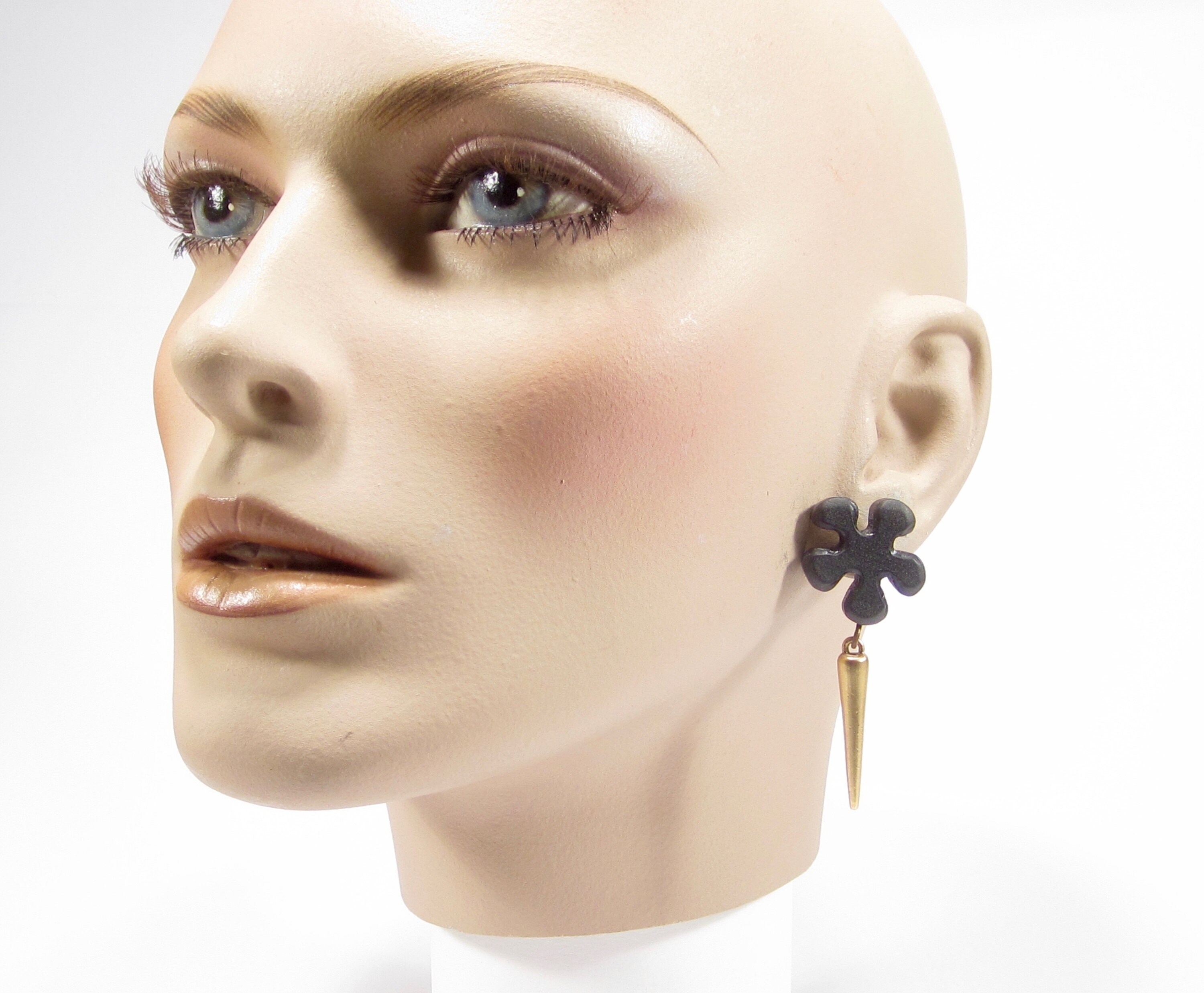 Boucles D'Oreilles Vintage Résine Dorée Alternances - Fleurs, Années 90