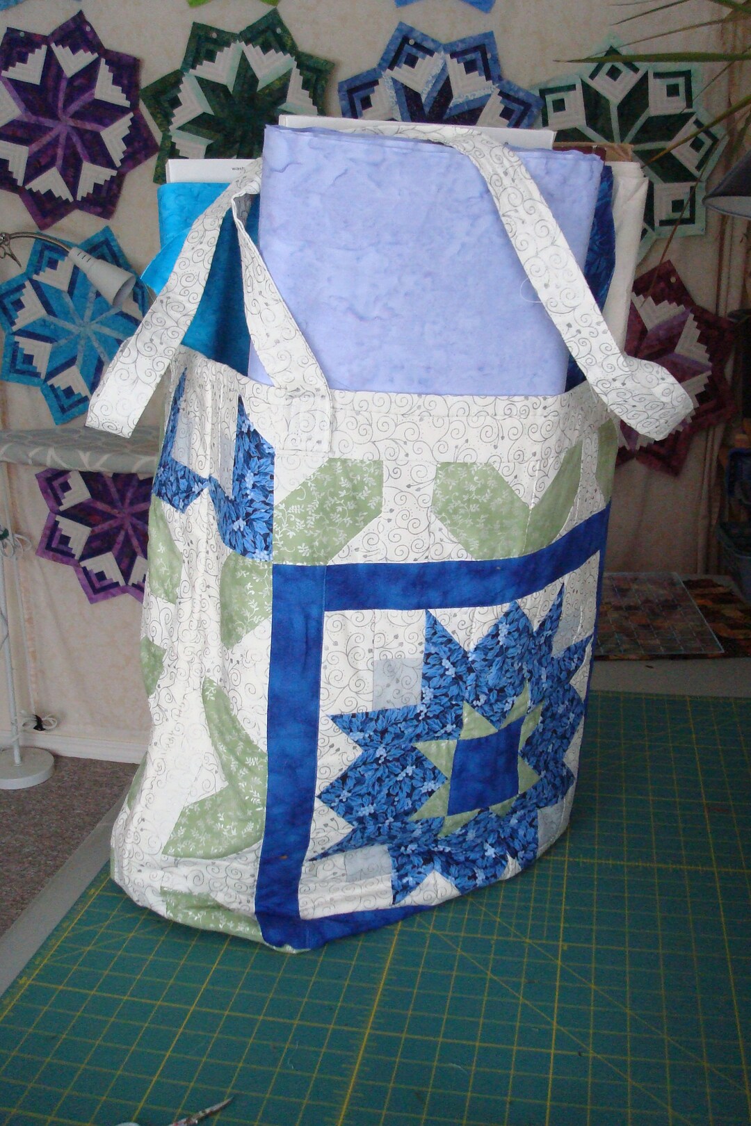 Handmade Quilted Fabric Tote Bag With Blue Green Star  display picture 1