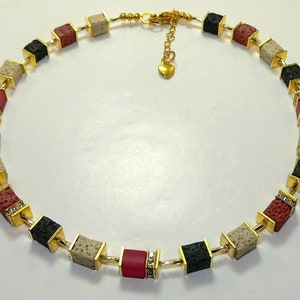 Chain, necklace, collier, beads, cube chain, lava cube, polaris cube, rhinestone, red, black, beige, gold,,