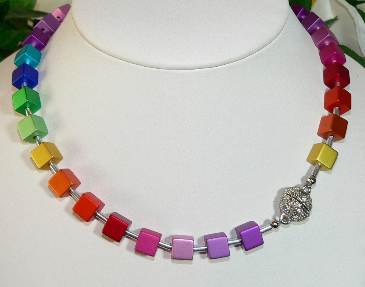 Chain, Cube Chain, Necklace, Collier, Cube, Aluminum, Red, Green, Blue ...