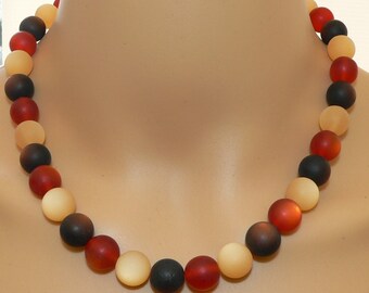 Chain, necklace, pearl necklace, Polaris pearls, jeweller's wire, dark brown, beige, rust, copper, sand, multicolored