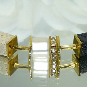 Kette, Halskette, Collier, Würfelkette, Necklace, Cube, Lavawürfel, Polariswürfel, Metallplättchen, gold, schwarz, weiss, sand, beige, Bild 2