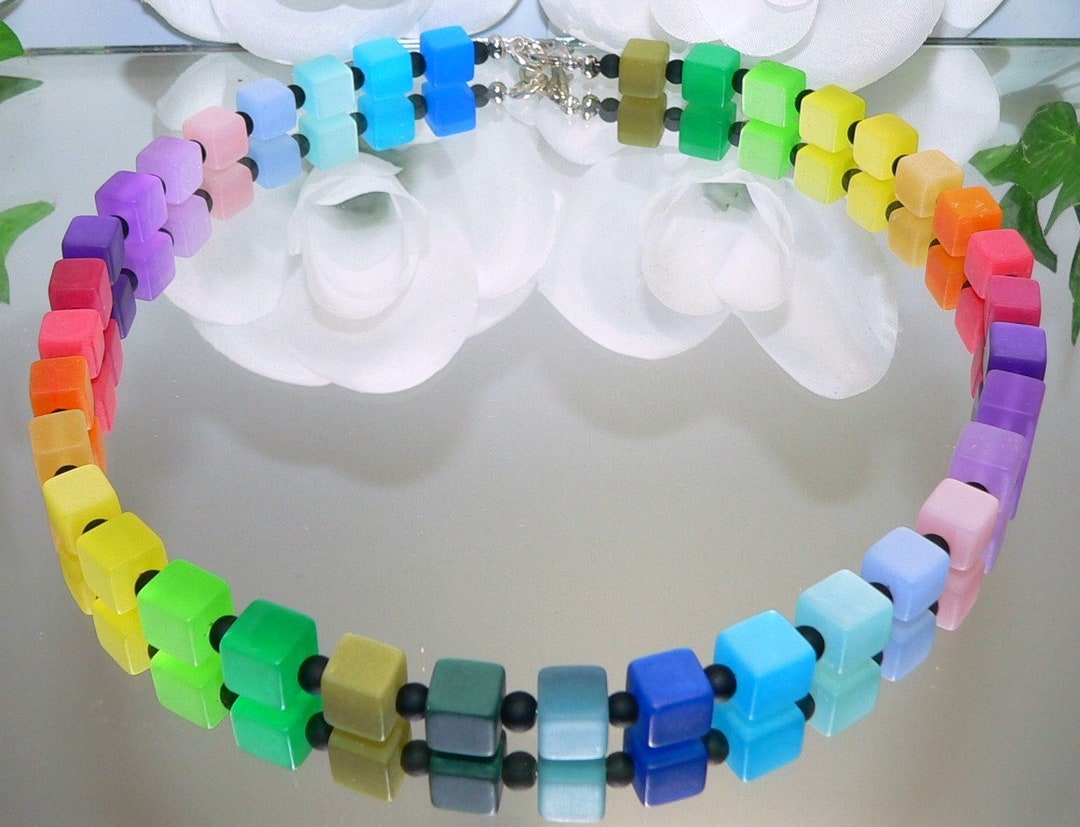 Chain, Necklace, Collier, Cube Chain, Polar Effect Cube, Glass Beads ...