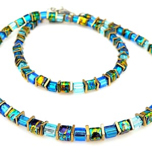 Ketting, ketting, ketting, ketting, kubus, glas, gemarmerd, blauw, turkoois, veelkleurig, hematiet, goudkleurig
