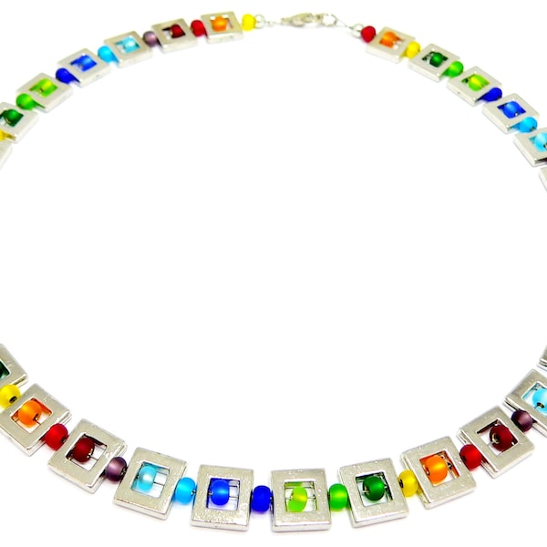 Halskette, Kette, Collier, Necklace, Metallrahmen, Glas, Perlen, Silbereinzug, bunt, mehrfarbig, multicolor, silberfarben