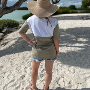Pocket tee in olive moss and white for breastfeeding mom