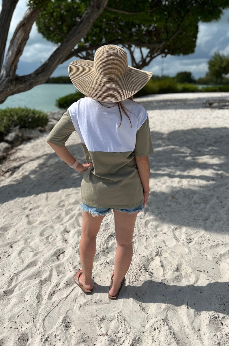Pocket tee in olive moss and white for breastfeeding mom