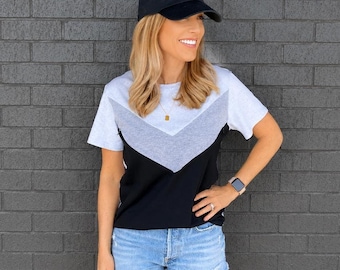 Nursing T-Shirt, Cotton Breastfeeding Top, Nursing Shirt For Breastfeeding, Chevron Nursing Tee- Ash Gray