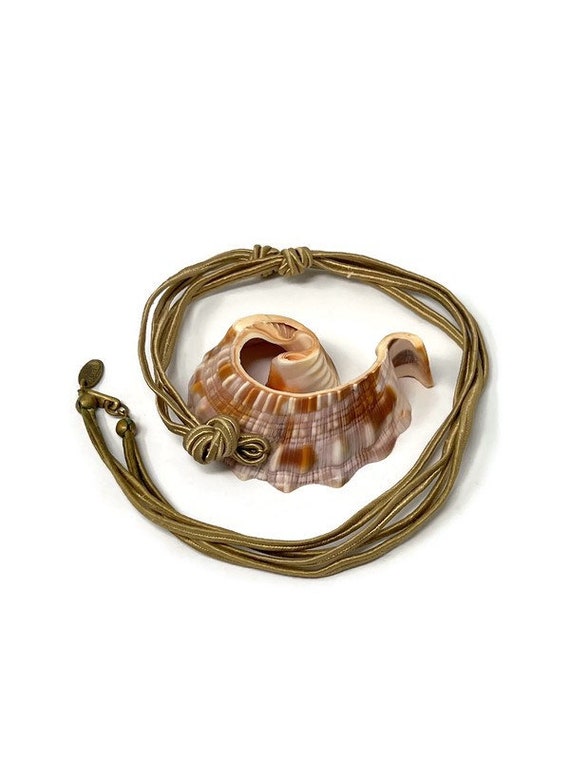 Vintage Miriam Haskell Signed Shell Pendant Neckl… - image 3