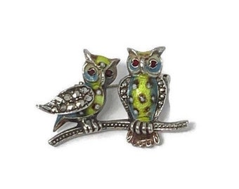 Vintage Alice Caviness 1950s Small Sterling Guilloche Enamel Marcasite Owl Bird Pin Brooch