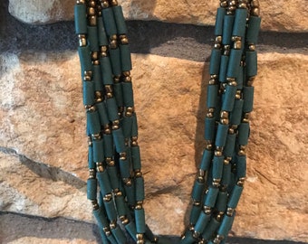 Statement necklace; Paper jewelry; Paper necklace; Paper jewelry necklace; Green paper necklace; Paper and bead necklace; Beaded necklace