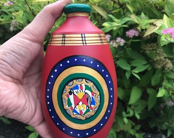 Home decor; Reed diffuser; Reed diffuser pot; Reed sticks holder; Clay pot; Clay Planter; Plant holder; Handpainted pot; Pottery; Pot decor