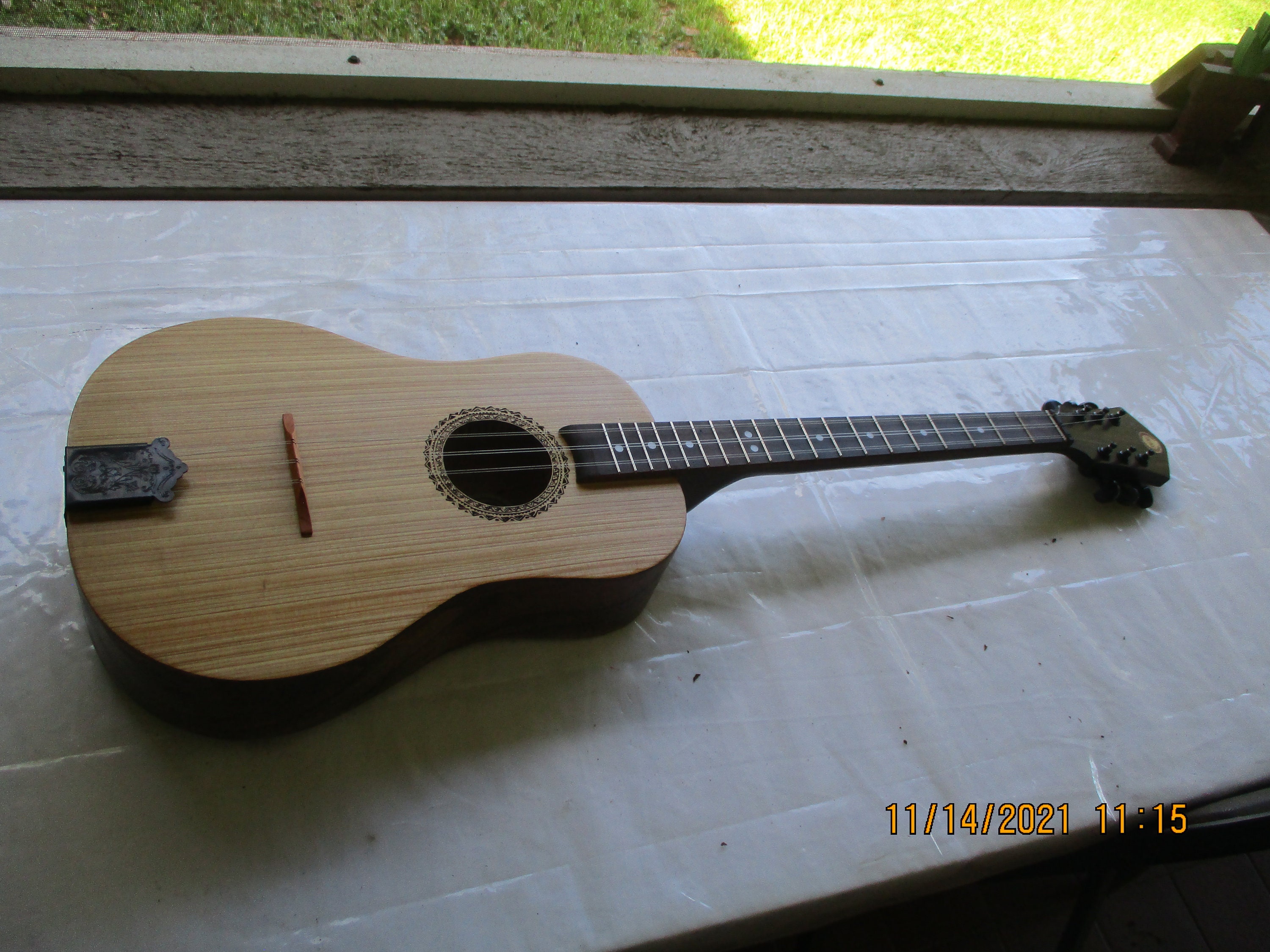 Caribbean Tres Folk Guitar by G.S.Monroe - .de