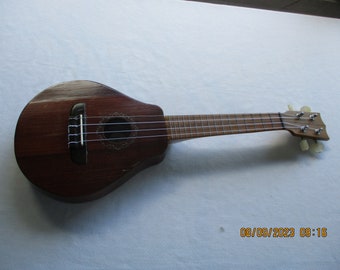 Soprano Teardrop Ukulele by G.S.Monroe