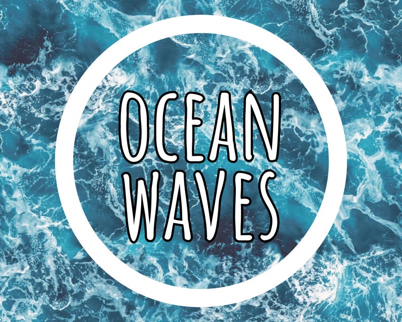 K&ouml;nnte beinhalten: Digitales Bild mit einem wei&szlig;en kreisf&ouml;rmigen Rahmen, der die Worte "OCEAN WAVES" in fetter, schwarzer Schrift enth&auml;lt. Der Hintergrund ist ein strukturiertes Muster aus blauen Meereswellen, das ein zusammenh&auml;ngendes und thematisches Design schafft.
