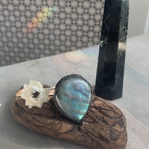 Large Labradorite copper electroformed ring//Statement jewelry//Size 9