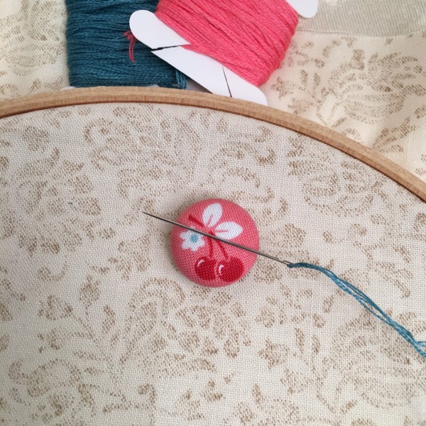 Sweet Cherry Needleminder