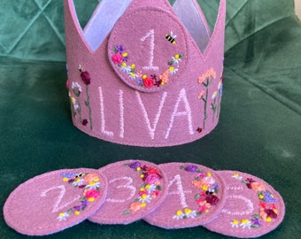 Birthday crown theme of your choice with up to 5 numbers (velcro)