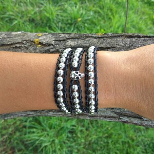 Three wraps bracelet with silver skull, Silvered beads bracelet with skull, Punk rock bracelet, Silvered wraps cuff image 3